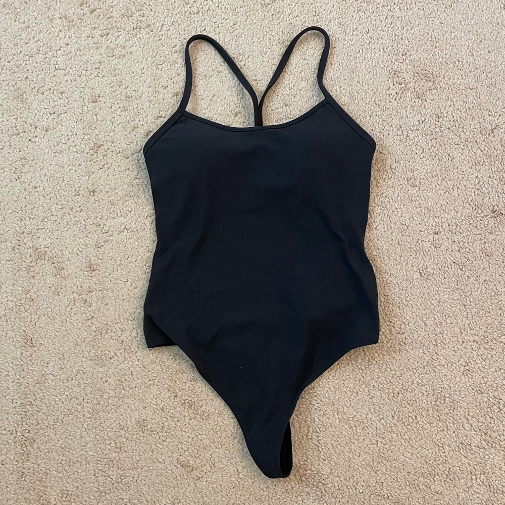 Lululemon Power Y bodysuit - black size 4